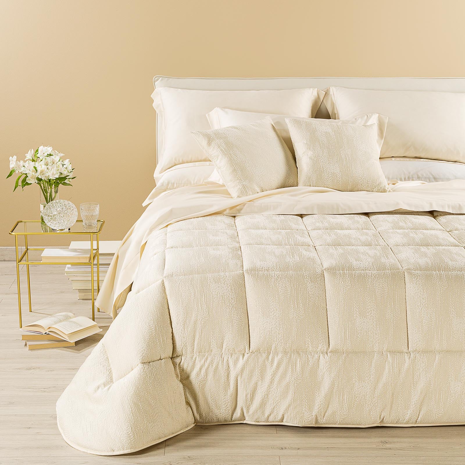 Trapunta-Matrimoniale-Avorio-Boheme-Floreale-Caleffi-Jacquard-Microfibra