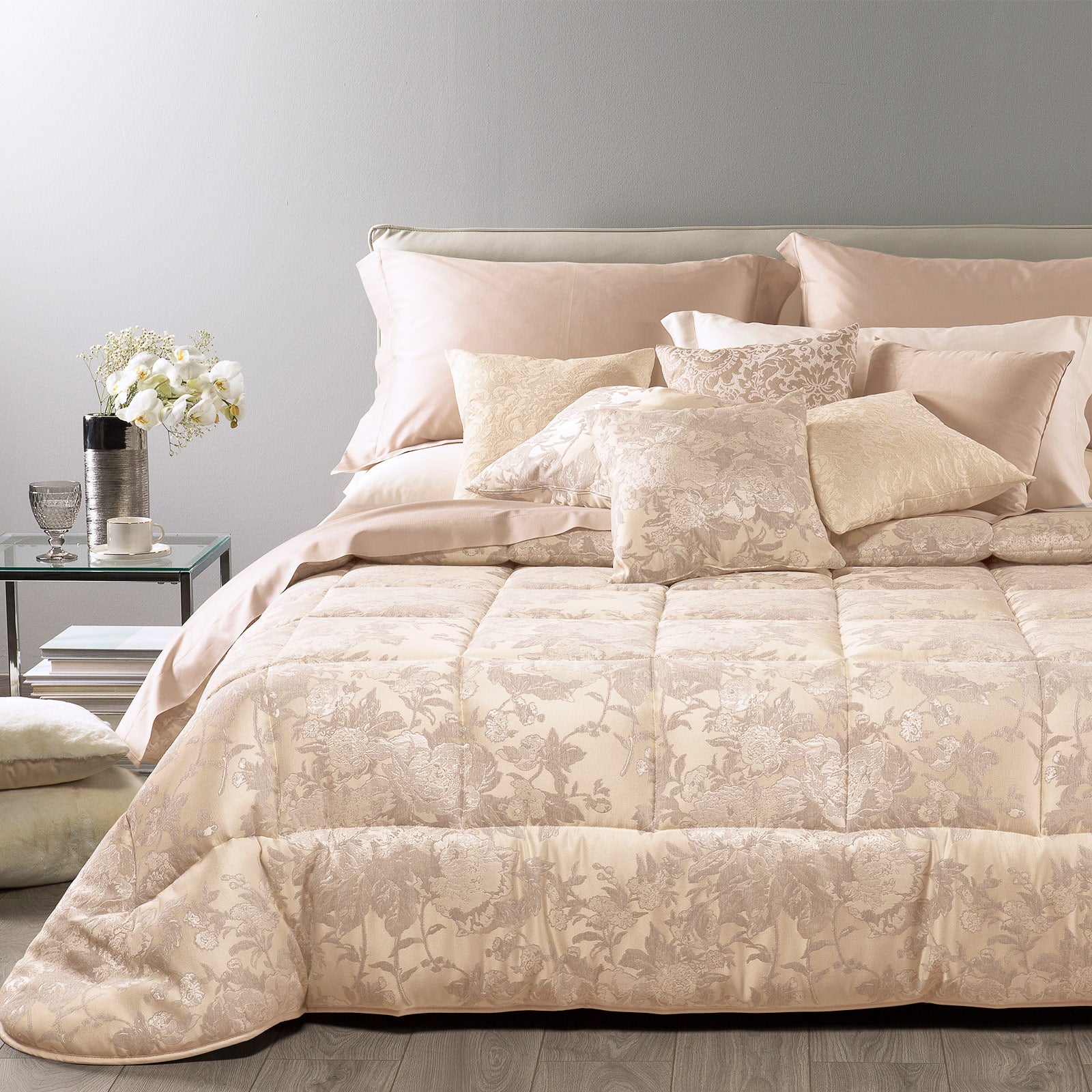 Trapunta-Matrimoniale-Fard-Evelin-Floreale-Caleffi-Jacquard-Microfibra