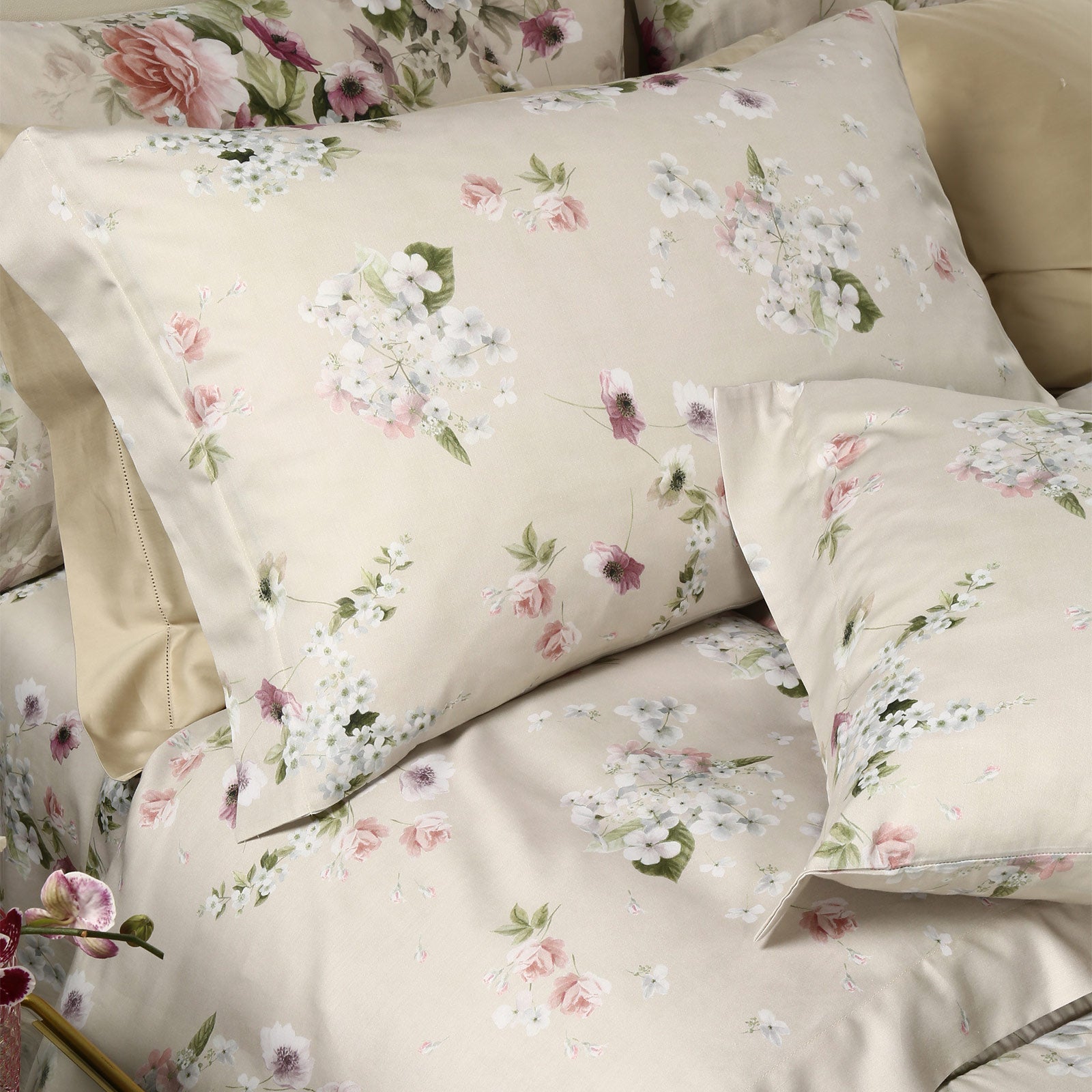 Completo-lenzuola-Matrimoniale-Beige-Damasco-Floreale-Caleffi-Raso-di-Cotone-Senza-imbottitura